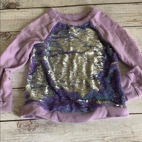 Mermaid changing sequin sweatshirt 🧜🏼‍♀️🧜🏼‍♀️ - Picture 3 of 5